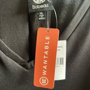 Bobeau Black  V-Neck Blouse